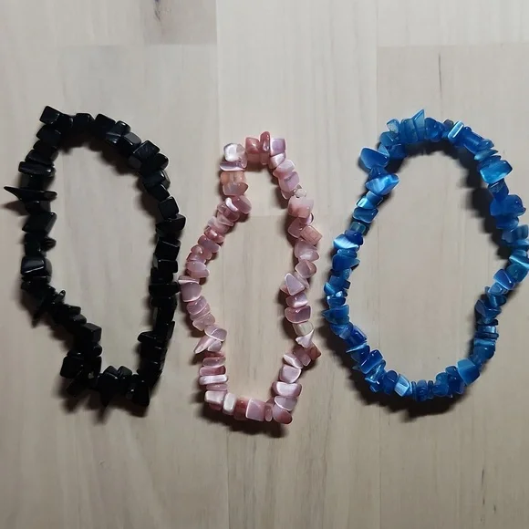 Multicolor Gemstone Chip Bracelets Set - Picture 2 of 3